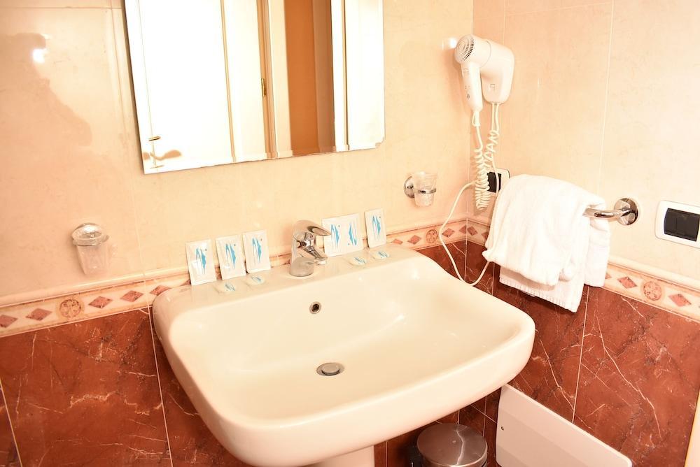 Hotel Miravalle 나폴리 외부 사진